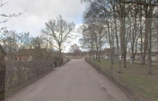 Mellan Nyg och Hillarpsv på Möllevångsg finns ingen markerad gångbana, utan det finns enbart motveck i