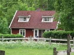 Till gårdsmiljön på Ekeboryd 1:3 hör även det