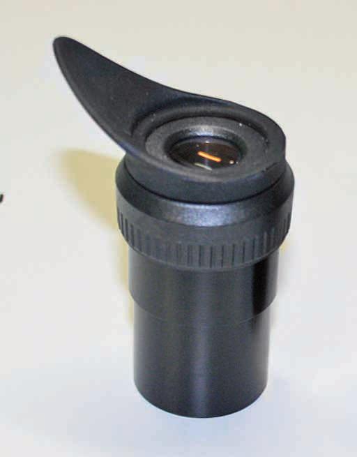 Okular och ögonmusslor (endast till Leica EZ4, öppen version) Ögonmusslor Ögonmusslorna kan bytas ut.