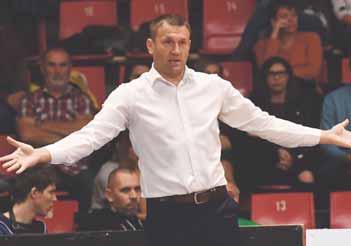 BASKETBAL, SERVIS 21 Basketbalisti Prievidze ukážkovo zaskočili francúzskeho favorita Verili, aj keď súper odskočil Vo francúzskom Gravelines to bol v utorok večer nervák až do konca.