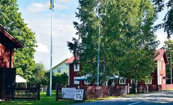 Söderblomsgården är byggd år 1730 och var då prästgården i socknen. Numera är gården hembygdsgård och museum, där minnen från Nobelpristagaren och ärkebiskopen Nathan Söderblom finns bevarade.