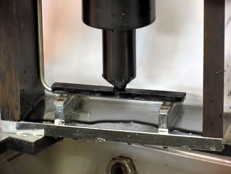 Figur 11 Bending Beam Rheometer (Pavement Interactive, 2011) 2.4.