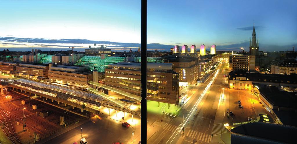ALL ROADS LEAD TO THE WATERFRONT BUILDING Travelling to and from the Waterfront Building is easy with the Nordic region s biggest travel centre as a neighbour: Stockholm Central Station.