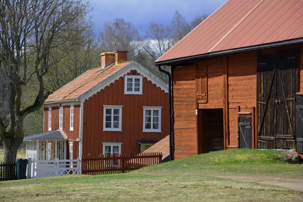 Areal uppgår till ca 7,0 ha totalt varav 6,4 ha utgörs av inäga främst åkermark.