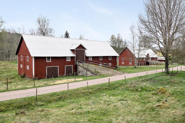 Ladugård 2 Enklare ekonomibyggnader, används till