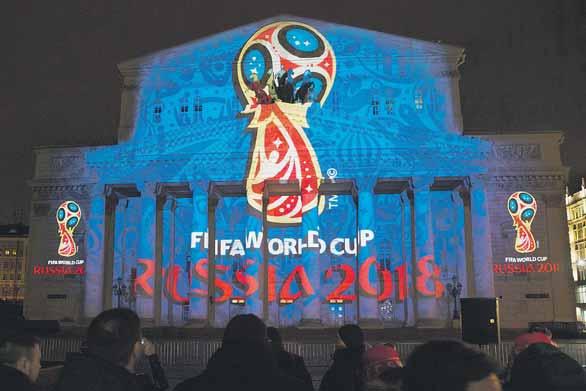talianska legenda Fabio Cannavaro. Televíznu šou moderoval zabávač, herec a hudobník Ivan Urgant.