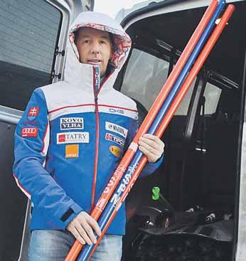 2 LYŽOVANIE sobota 7. 1. 2017 SVETOVÝ POHÁR V ZJAZDOVOM LYŽOVANÍ ŽIEN MARIBOR 7. 8. JANUÁRA 2017 Staviteľ Magoni: Pre Slovenky, proti Shiffrinovej!