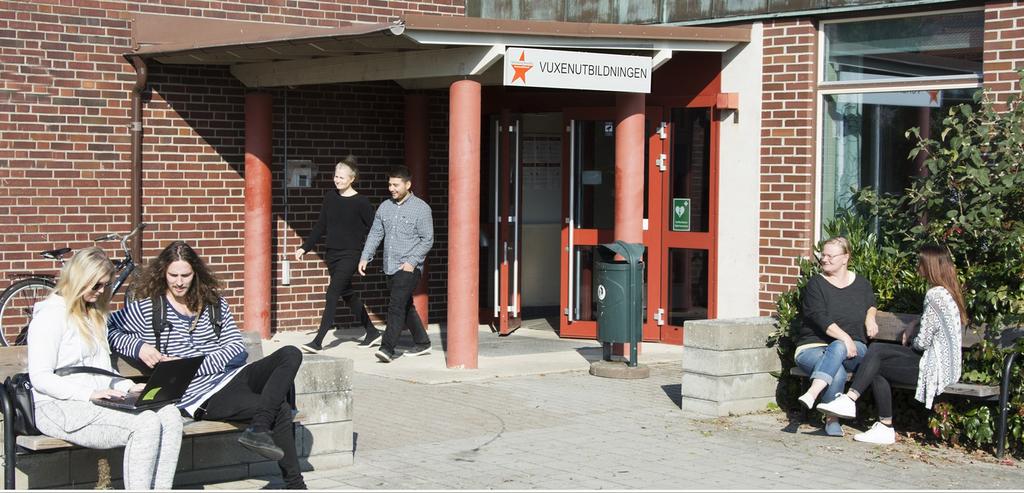 Välkomna till Vuxenutbildningen Läs mer om oss på vår hemsida: www.sbkf.