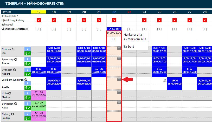 Dom anställda du valde att skicka en förfrågan till får ett sms eller e-mail med ett automatiserat meddelande och hänvisas till appen för att svara.