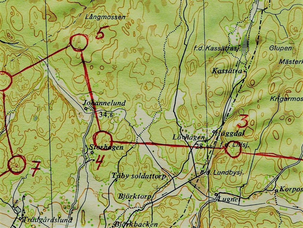 tryckningen då. Inte förrän på 1960-talet hävdes denna ensamrätt. Den nya topografiska kartan Under 40-talet hände det mycket på kartsidan i Sverige och i omvärlden.