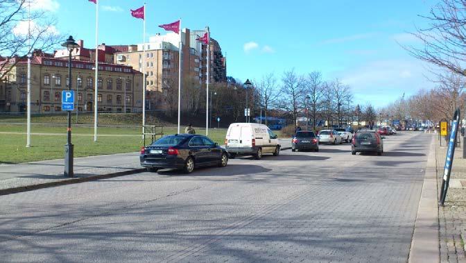 PM 6 (21) På Christina Nilssons Gata finns parkering för 18 personbilar. Denna parkering har Taxa 1. Kostnad: 25 kr/tim 8-22 (8-22) Övrig tid: 2 kr/tim.