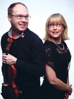 Tio fingrar - 88 tangenter Markus Kvint, piano Onsdag 18 juli 10:00, Varbergs kyrka Klassiska pärlor och en och annan visa Mirjam Charas Östergren, violin och sång Viola