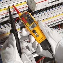 I serien med elektriska testare ingår tvåpolstestare för snabba mätningar i trånga utrymmen, fasrotationsindikatorer så