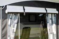 (sida 2) Fönstermarkis Solair fönstermarkis Walker campingstolar: Kapas-Black Vindskydd WS-5 Stativspännare Utbyggnad med dörr; kan monteras på båda sidor; i färg Concept Innertält för utbyggnad Easy