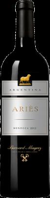 Ant Moore Sauvignon Blanc Nya Zeeland Marlborough Sauvignon Blanc 100% Ljust gul med gröna inslag Druvtypisk, ren doft med inslag av gröna äpple, melon och passionsfrukt.