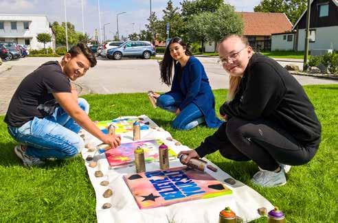 Burlövs 7 Snöröjning Burlövs kommun har ansvar för vinterväghållningen på allmänna gator där kommunen är väghållare.