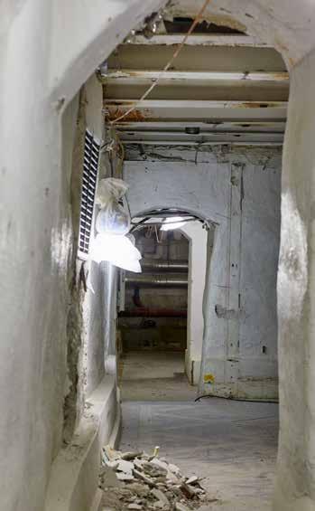 Avancerad grundförstärkning och modernisering av 1800-talsfastighet PÅ KUNGSTRÄDGÅRDSGATAN mitt i Stockholm ligger Styrpinnen 15, en sekelskiftesfastighet som tidigare var ett bankpalats.