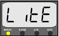 Båtens kurs given av GPS enheten bör överensstämma med kursen given av AP47 egen fluxgate kompass (med en viss felmarginal).