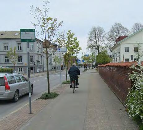 Satsa på gång- och cykeltrafik i Ystad Förbättrade möjligheter att gå och cykla kombinerat med en attraktiv kollektivtrafik gör att bilresorna inom staden kan minskas.