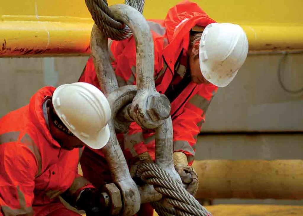 Ett sammankopplat Europa Färdigställandet av piren vid Maasvlakte 2 under 2012 innebar att utbyggnaden av Rotterdams hamn kom ett steg närmare slutförandet.