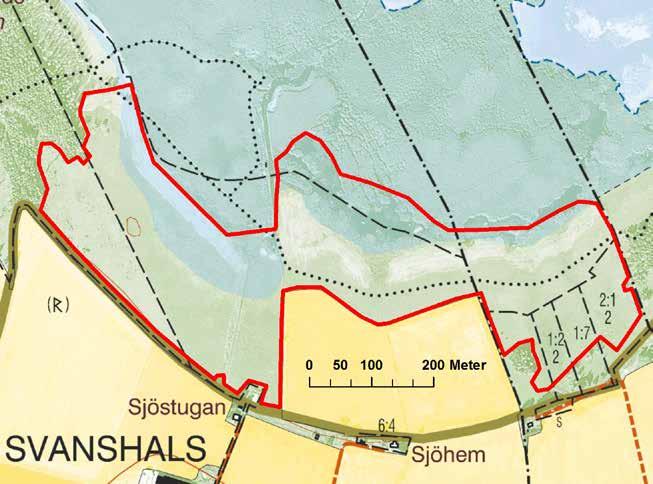 Svanshals äng 21 ha. Hävdstatus: god. Igenväxning: låg. Observationerna har dels skett från vandringsleden som går över ängen och dels från den bro som går över ett dike mitt på ängen.