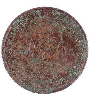Mynt Sammanlagt påträffades 17 mynt. Sju av dessa påträffades i lager 1. De kunde dateras mellan 1836 och 1880, vilket ger en tidigaste datering av detta lager (figur 45).