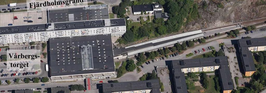 Att placera höga hus på höjdpartier är ett tidstypiskt stadplanegrepp som det finns många exempel på i Stockholm men utformningen med parkopplade punkthus är ovanlig.