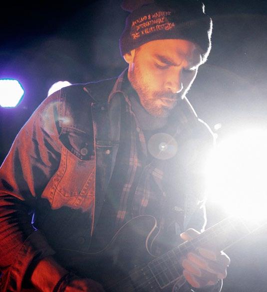 Dan Romeo - a musician with passion, energy and grooves... He delivers it all with his first european live tour.