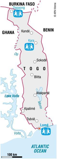 Atakpamé är den största regionen i Togo och präglas av extremt hög andel ung befolkning, över 62 procent är under 20 år och av dem är nästan 20 procent barn som är under fem år gamla.