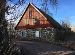 Eftersom boken försämrar produktionen av höfoder var bokar ovanliga på ängarna. Förekomsten av bok kan förklaras med att man använde bok- och ekollon för att föda upp svin.