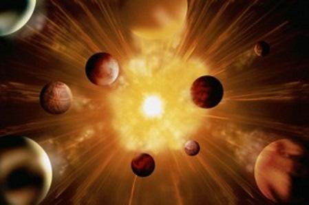 SKAPELSEN ENLIGT VETENSKAPEN Big Bang (14 miljarder år sedan) Solar och planeter bildas (4,6 miljarder