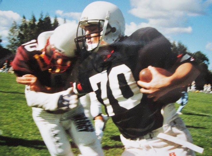 Föreningens historia Örebro Black Knights grundades 1989, och existerade under en kort period med namnet Örebro Eagles.