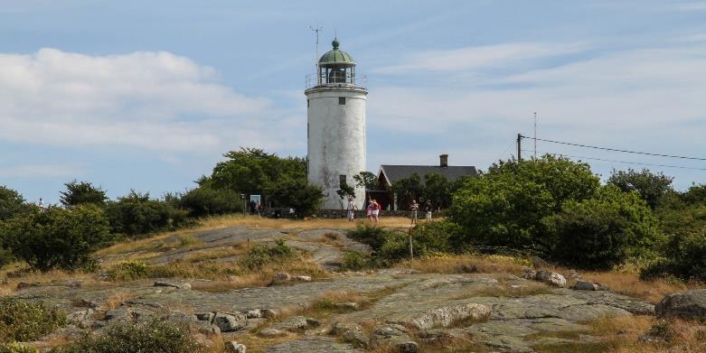 Hanö Följ med en heldag till natursköna Hanö.