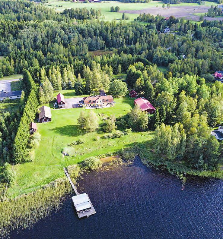 900.000 KR /BUD TOMT 2.450 K VM 2.295.000 KR /BUD I toppenläge vid sjön Barken med hänförande sjöutsikt.