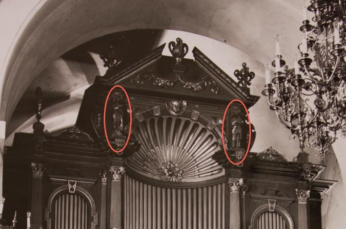 7 Teknisk beskrivning Orgelhus och fasad Fasaden finns bevarad i delar i gott skick. Utseendet är väldokumenterat på svartvita foton av bl a Axel Unnerbäck och originalritningen av Helgo Zetterwall.