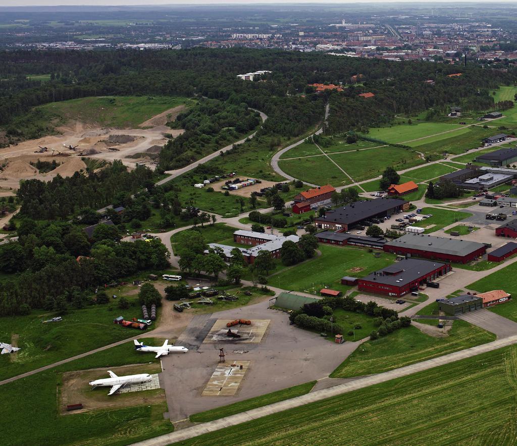 Vi lade därpå upp en plan hur vi skulle fylla på plutonerna ute i landet och etablera verksamheten. Vi började med att sätta upp en teknisk pluton på Lv 6 i Halmstad.