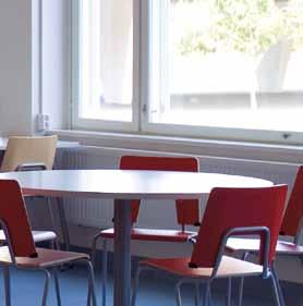 OP850/105 AKTIV PRESSO THE SIMPLE AKTIV SERIES SUITS LUNCHROOMS, TOO.