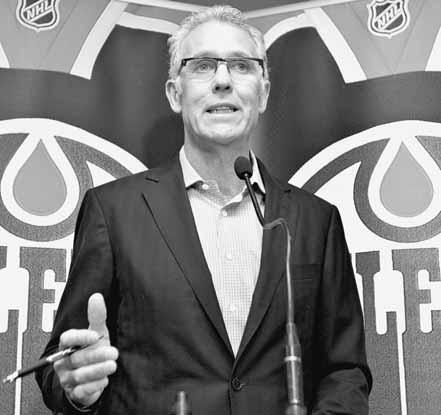 V rokoch 1987, 1988 a 1990 s ním vyhral Stanleyho pohár, štvrtý prsteň pridal v roku 1994 ako hráč NY Rangers.