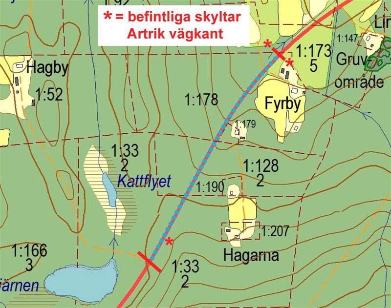 5. Avfart Hagby norr Fyrby (skylt Artrika vägkanter), 550 m (Artrik vägkant) Allmänt I norr ansluter vägens västra sida till en början till ungskogar för att halvvägs söderut övergå till vuxen