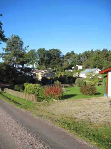 16 Mätningen visar att de uppmätta nivåerna på gammastrålning i blottade hällar ligger mellan 0,05 och 0,11 mikrosievert per timme (μs/h).