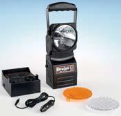 6000000656 Mått (BxDxH): 120 x 104 x 245 mm Vikt: 1,1 kg Handstrålkastare för professionell användning LED 12 V med laddningsstation. Försättsglas orange.