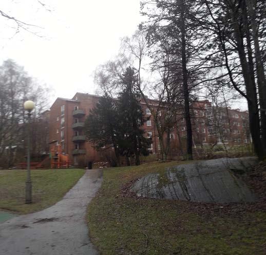 Fysiska konsekvenser på Johannebergsparken Inom planområdet 1. Byggnad Området där byggnad föreslås kommer påverkas markant.