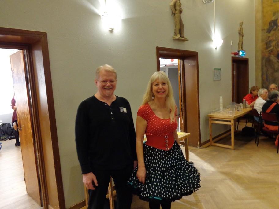 Glädje och gemenskap i mängd! Som ni läst i Peters spalt blev 20 av de 105 dansare I Brommasalen Ekerös medlemmar!
