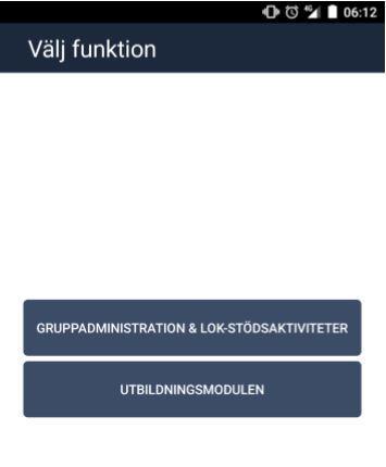 Den ser ut så här: Du loggar in med samma inloggningsuppgifter som på webben, alltså IdrottsID eller personnummer samt lösenord.