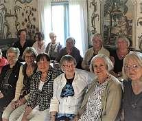 Där fick hon lära sig att det fanns skillnad på folk och folk men även stor skillnad mellan pojkar och flickor, exempelvis inom fotboll som hon spelade i många år.