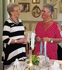 Ingegärd Sahlström medverkade i mitten av 1990-talet i utredningen Kvinnofrid, om mäns VÄLBESÖKT SOMMARLUNCH I BÅSTAD men när det var dags att fortsätta till Villa Gransholm sken solen.