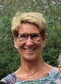 Rådspresident Pia Elmgren ALLA KUGGAR BEHÖVS Kära medlemmar! Ett stort och varmt tack för att jag fått förtroendet att vara rådspresident för Svenska Inner Wheel under det kommande året.