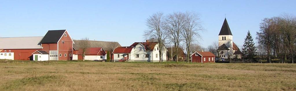 14 Det öppna odlingslandskapet öster om Varvs- och Gerumsberget ligger på en kalkstensplatå. Området karaktäriseras idag av ett rationellt jordbruk med relativt stora åkerarealer.