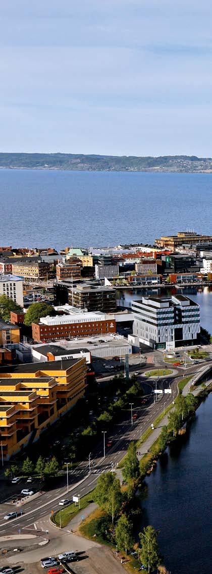 Nära till handel På gångavstånd finner du citykärnan som bjuder på ett rikt utbud av shopping, restauranger, nöje och kultur.