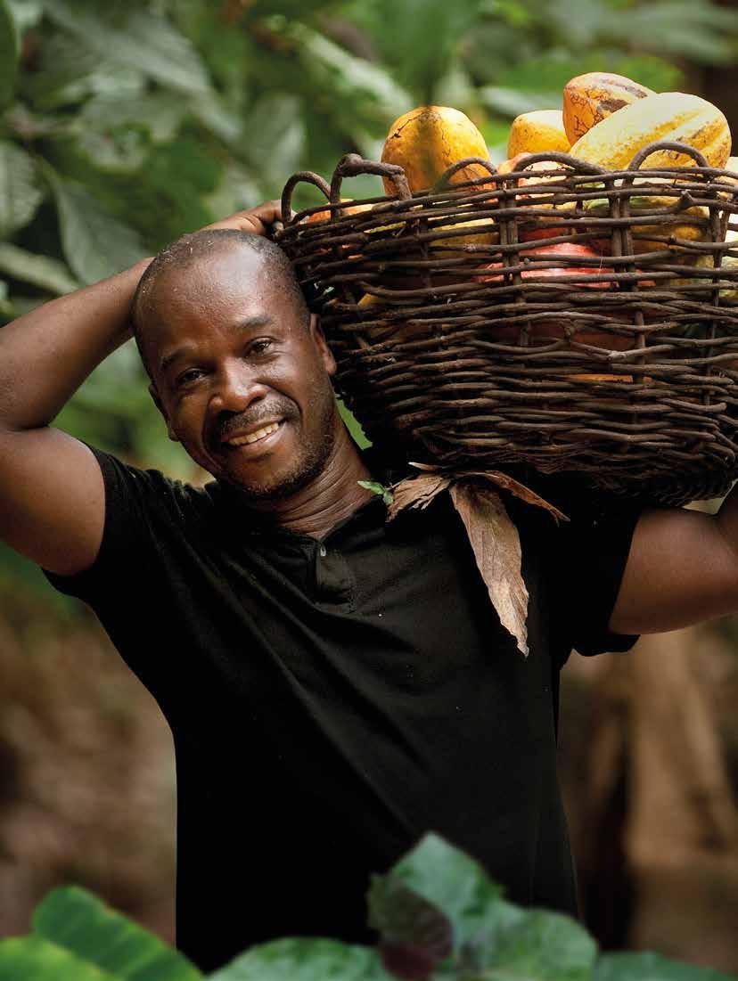 "Fairtrade ger många odlare hopp. Fairtrade-premien ger oss möjlighet att investera i nya kakaoträd och utbilda odlarna.